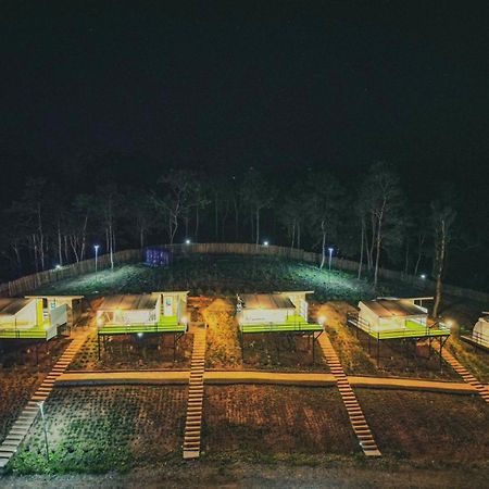 Hotel สวนไร่รุ่งอรุณ Suan Rai Rungarun Ban Na Pa Paek Exterior foto